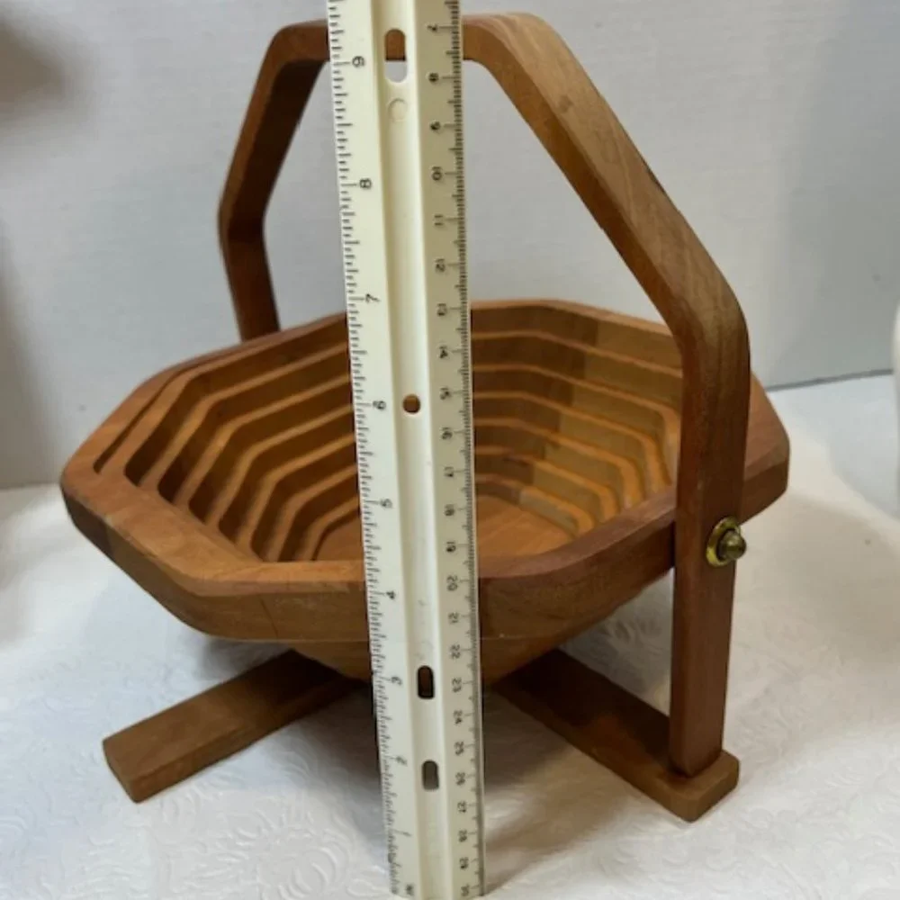 VTG Collapsible Octagon Wooden Fruit Bowl Basket Expandable, Foldable w/Handles